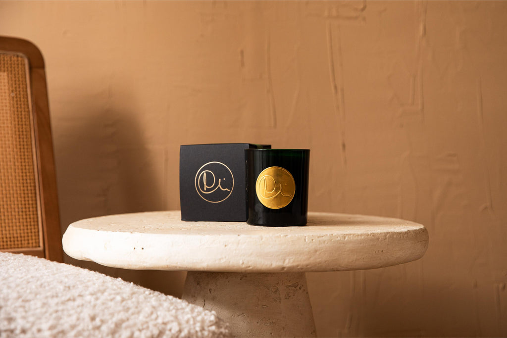 Candle 30cl - Frankincense, Leather and Smoke